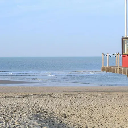 Nice In W/ 3 Bedrooms Feriehus Castricum